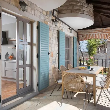 Mint Sveti Lovreč Pazenatički