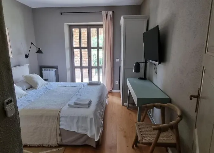Mint Sveti Lovreč Pazenatički