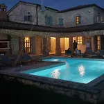 Mint Sveti Lovreč Pazenatički