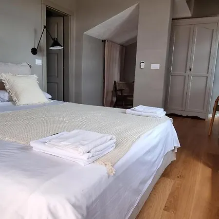 Villa Mint *